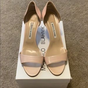 Manolo Blahnik D’Orsay Pumps